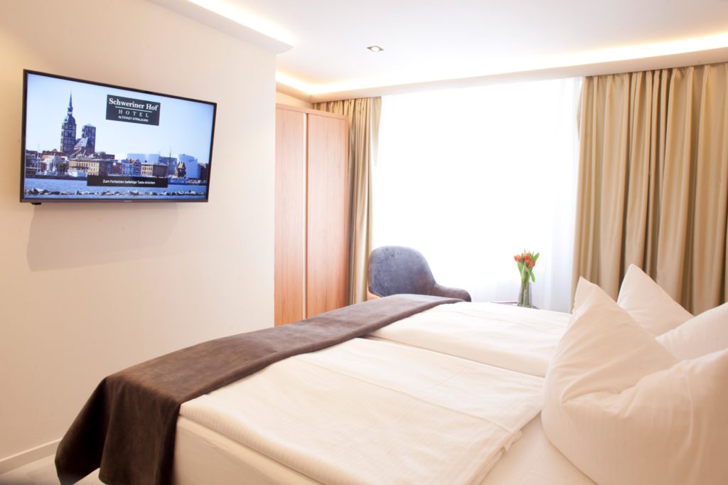 Zimmer 302 Bett
