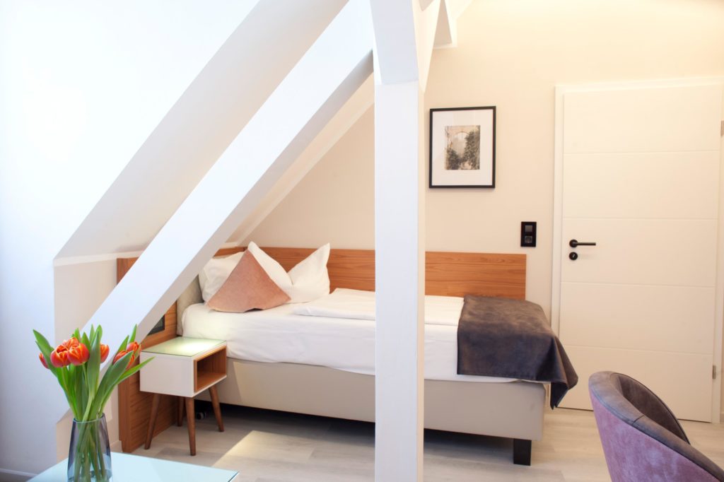 Zimmer 306 Bett